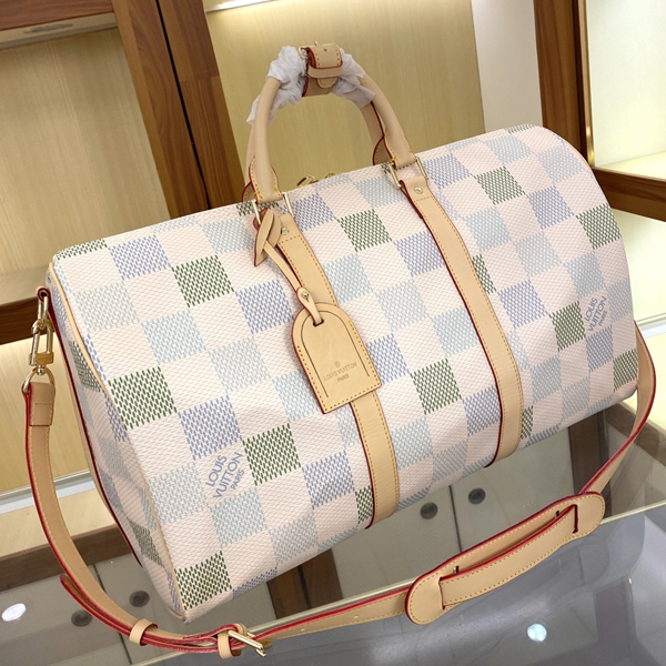 ルイヴィトンバッグ側面デザイン